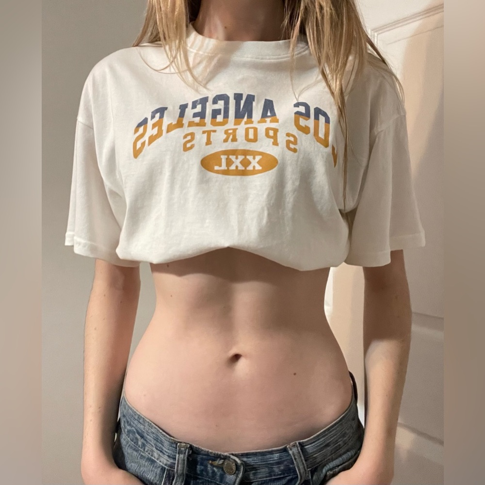 Crop top that allows you to choose length.